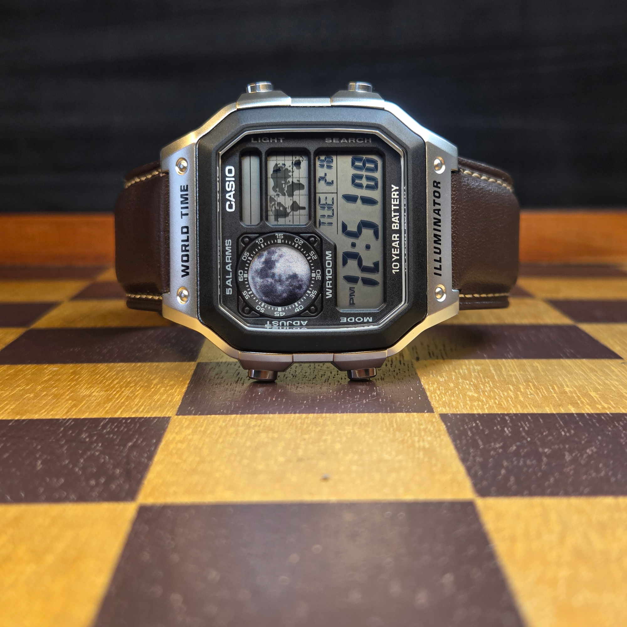 "Moon Heritage" Casio AE-1200WH