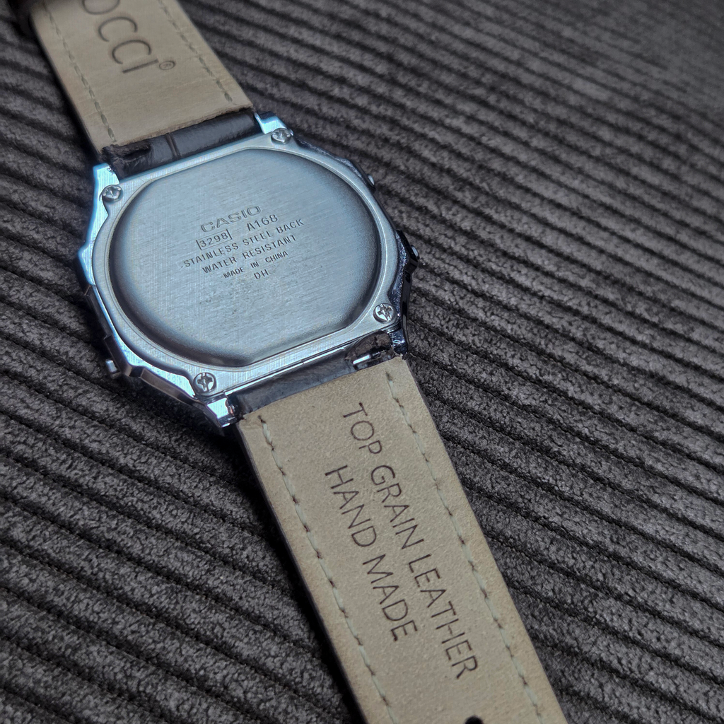 "Speciale Giallo" Casio A168WA-8AY