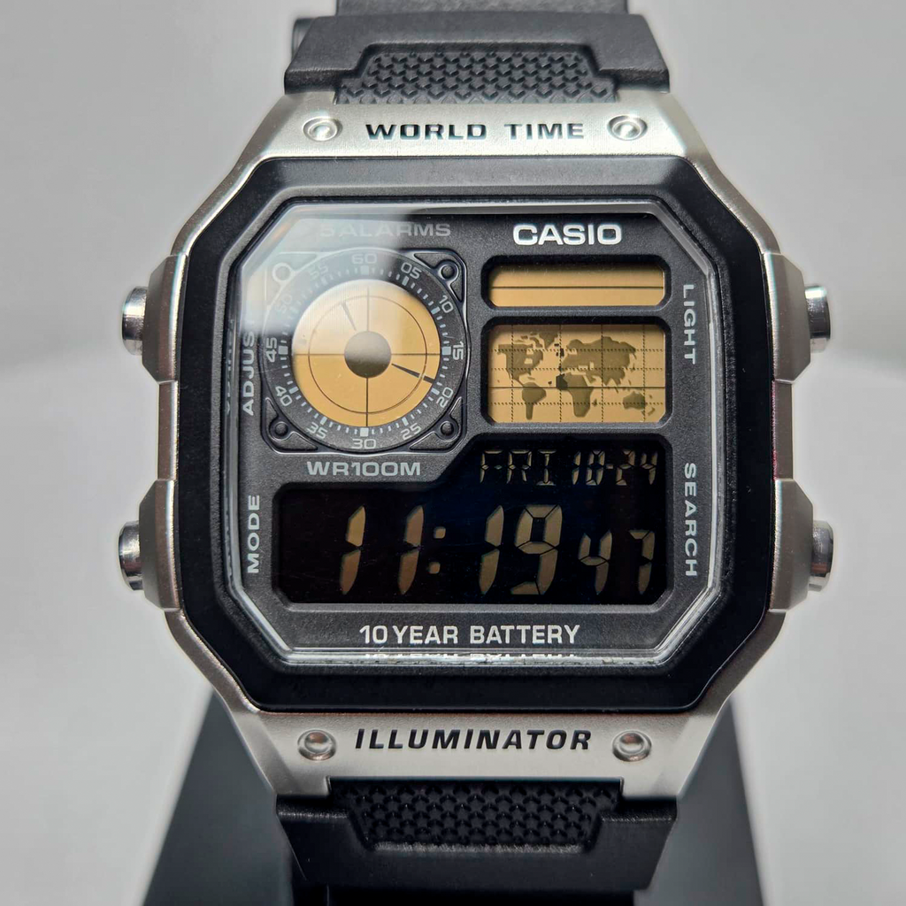 "Woodsman" Casio AE-1200WH