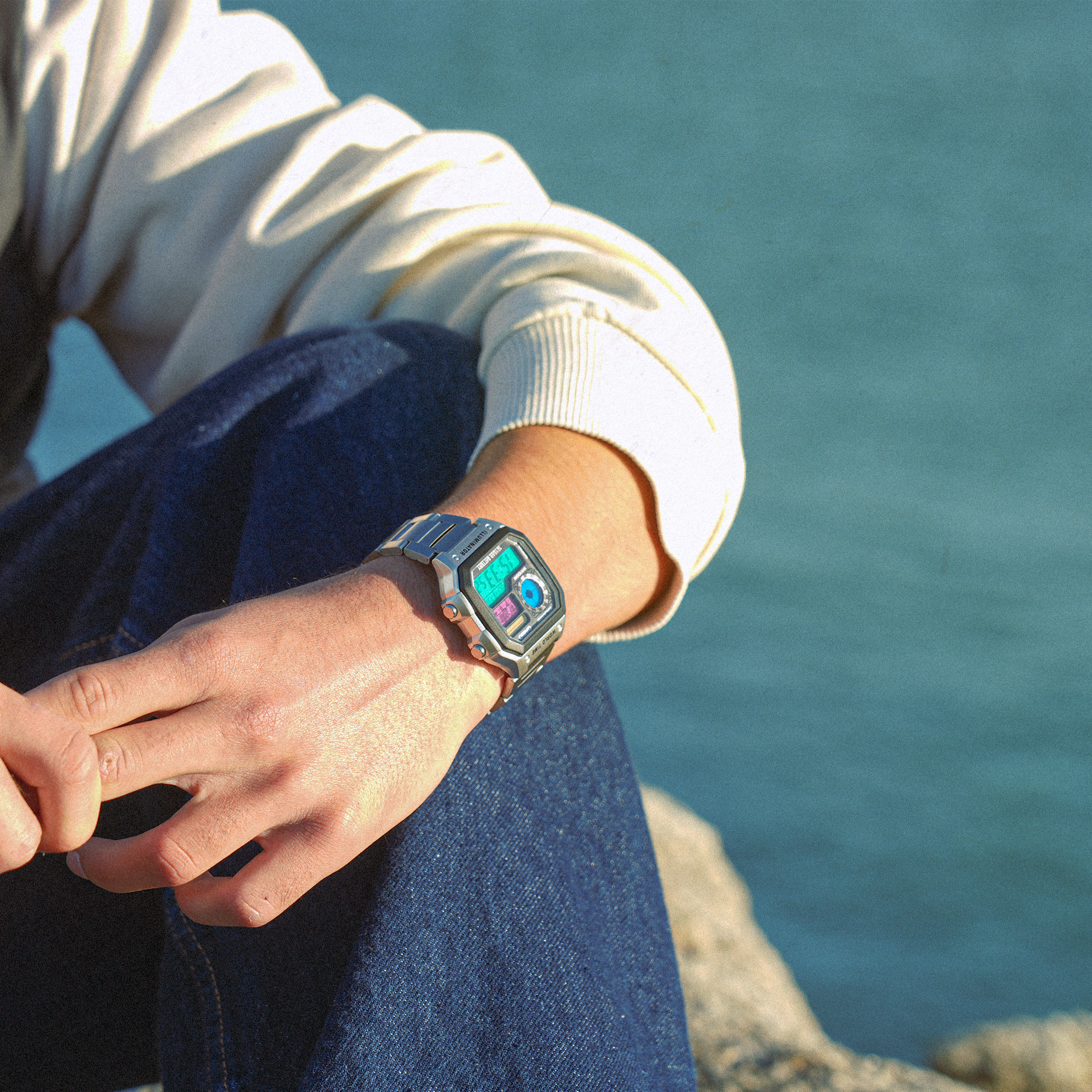 "Retro Tone" Casio AE-1200WH